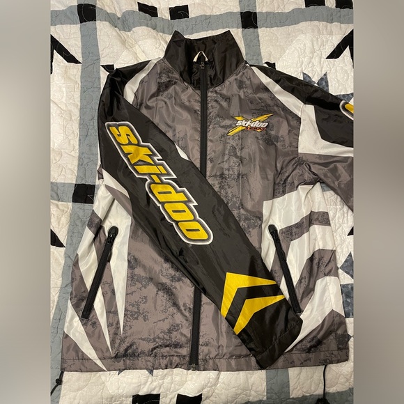 BRP Ski-doo windbreaker jacket - Picture 2 of 5